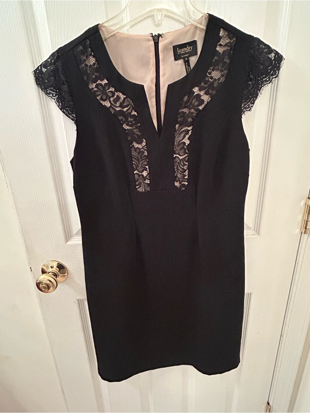 Laundry By Shelli Segal Black Lace-Trim Sheath Dress